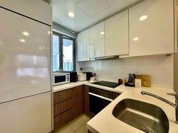 Trevista (D12), Condominium #585088011